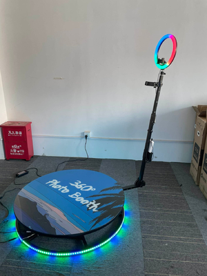 سکوی چرخان چرخشی خودکار دستگاه غرفه عکس 100 سانتی متری 360 با نور حلقه ای