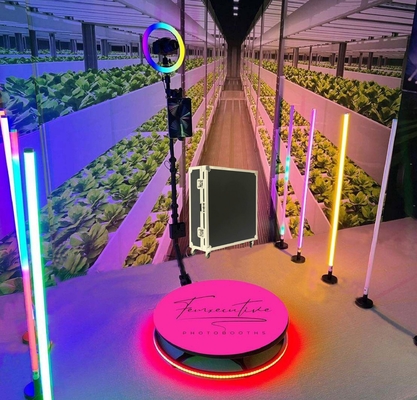 غرفه عکس 360 درجه برای عروسی لوازم مهمانی چرخشی خودکار 360 با کیس پرواز